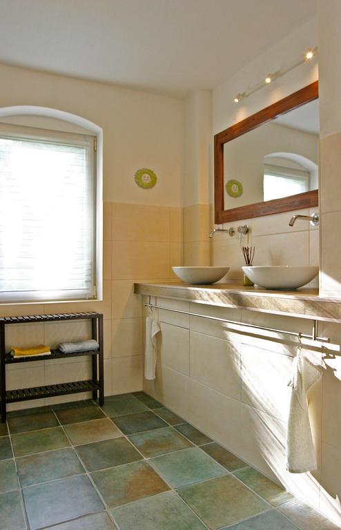 Kleines Haeuschen - Ferien In Cossebaude Villa เดรสเดน ภายนอก รูปภาพ