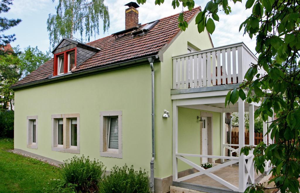 Kleines Haeuschen - Ferien In Cossebaude Villa เดรสเดน ภายนอก รูปภาพ